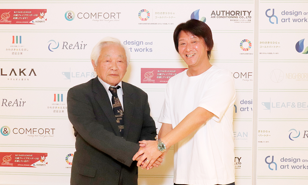 先日、新潟薬科大学 客員教授で感染症対策・環境工学がご専門の佐藤征也 医学博士様が本社に来てくださいました。